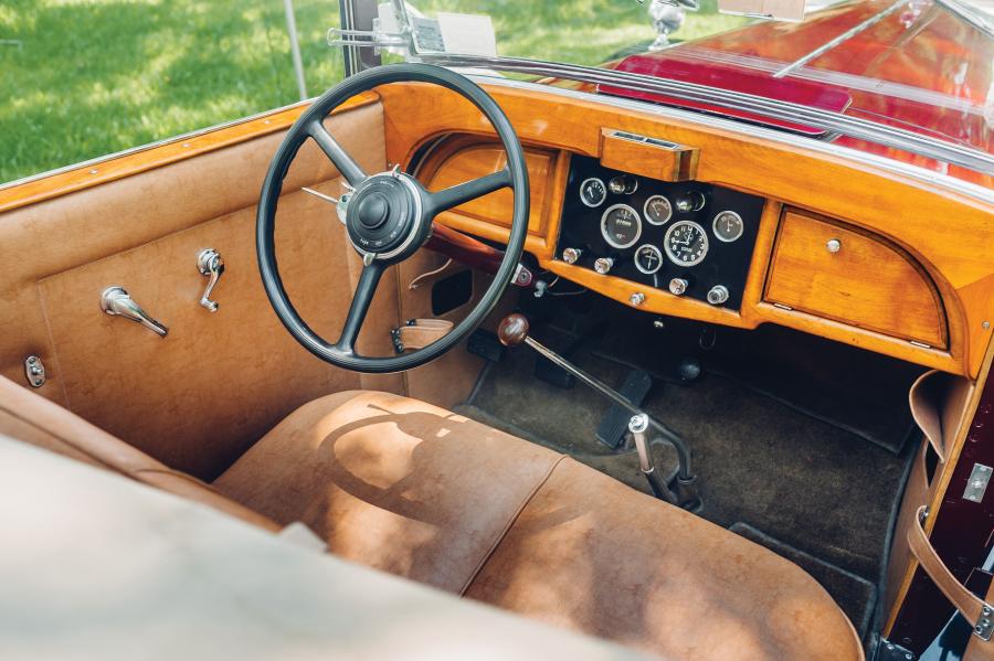 Торпедо Stutz Model MB SV16 Convertible Coupe by Derham 1931 года  (фото 4 из 29)